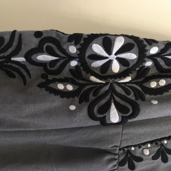 BLOGGERS FAV! GORGEOUS ZARA LONG EMBROIDERED DRESS - Picture 6 of 8